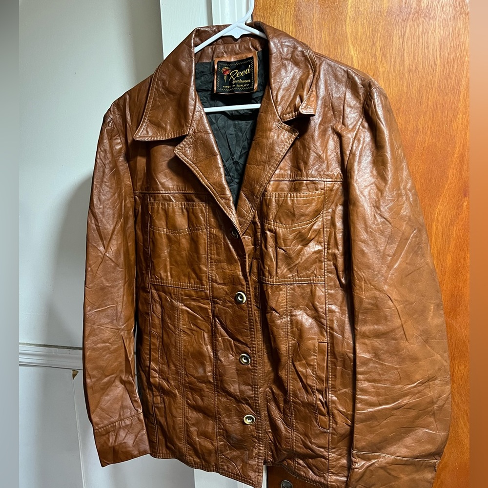 Vintage leather good condition no stains